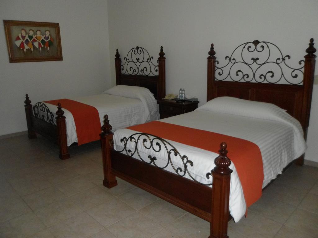 Hotel Poza Rica Inn Exterior foto